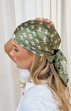 Zella Green Paisley Print Satin Triangle Scarf