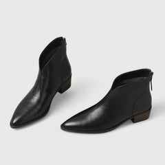 Alma | Botines Camperos de Piel Planos Mujer Punta Fina