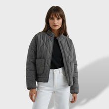 Celia | Chaqueta Acolchada Corta Mujer Cuello Mao Cremallera