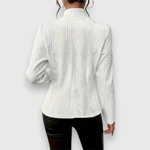 Covadonga | Jersey Cuello Alto Mujer Punto Trenzado Ajustado
