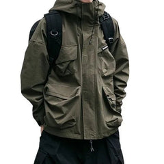 Darío | Chubasquero Hombre Impermeable con Capucha Múltiples Bolsillos
