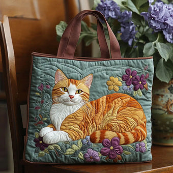Gato Naranja Tumbado