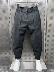 Felipe | Pantalón de Pinzas Hombre Corte Cropped Pinzas Dobles
