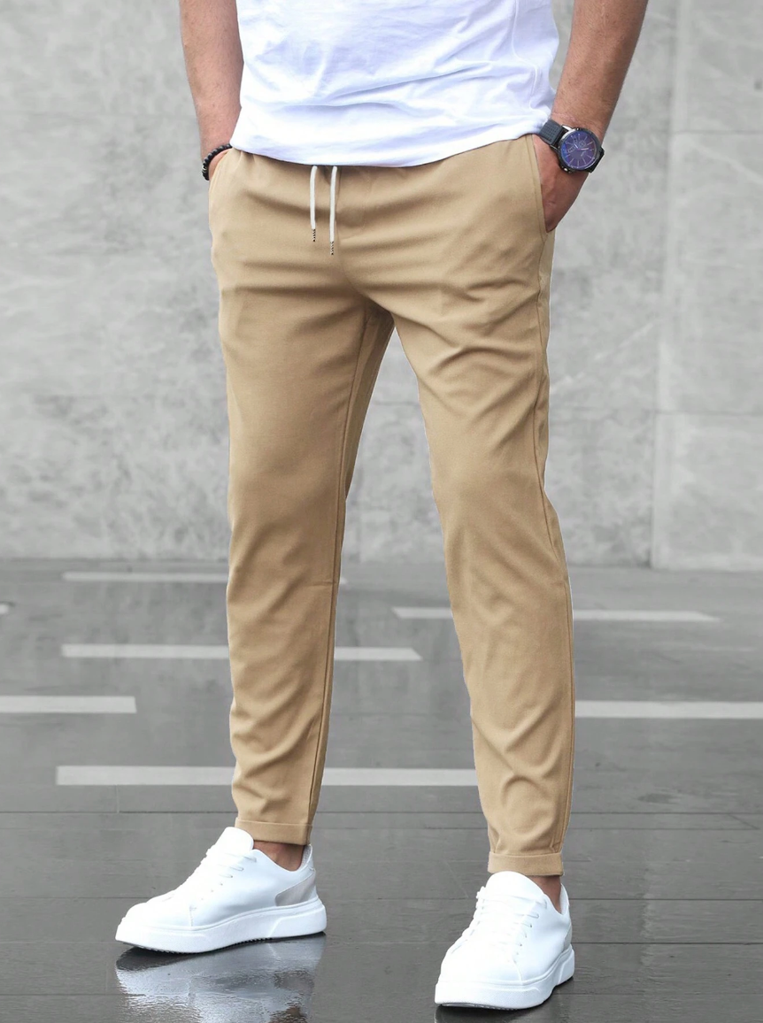 Gonzalo | Pantalón Chino Slim Fit Hombre Cintura Elástica Cordón