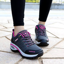 Nerea | Tenis Trekking con Suela Gruesa Mujer Cordones