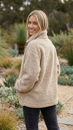 Paloma | Chaqueta de Borreguito Oversize Mujer Cremallera Cuello Alto