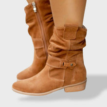 Pilar | Botines Cowboy de Ante Mujer Caña Media Fruncida